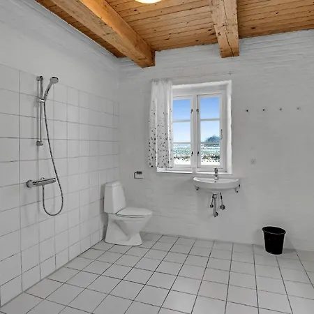 Holiday home Beautiful In With Sauna Bredebro