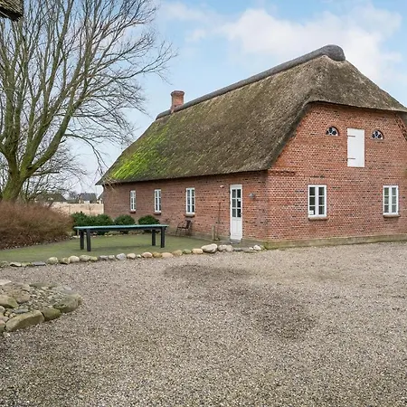 펜션 Beautiful In With Sauna *