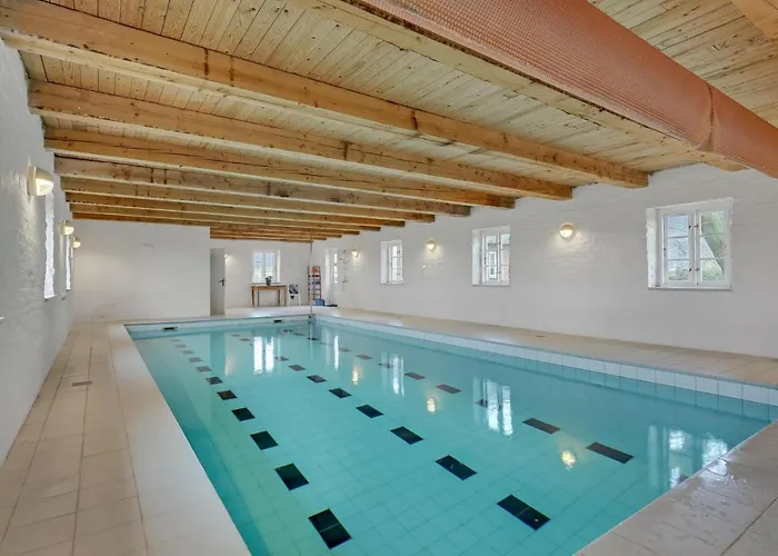 Beautiful In With Sauna Ferienhaus Bredebro